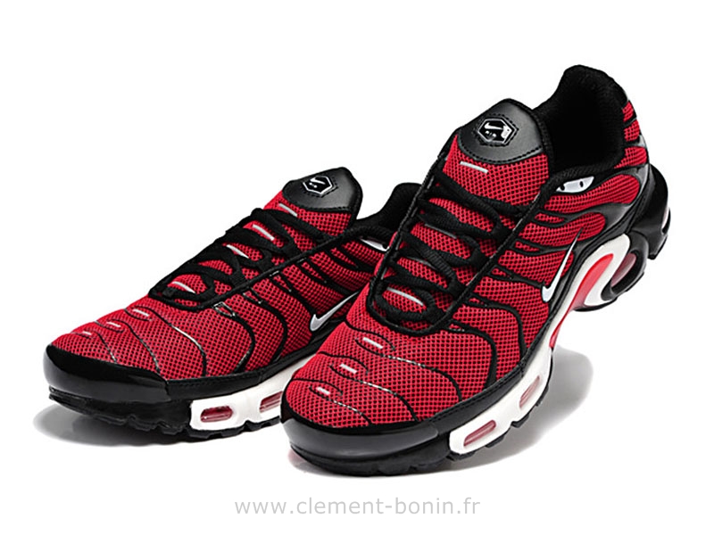 nike tn requin rouge